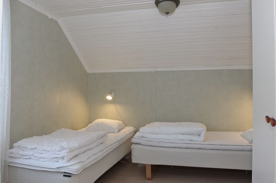 Per-Albin "Grandma's" Cottage (4+2 beds, WC/Shower)