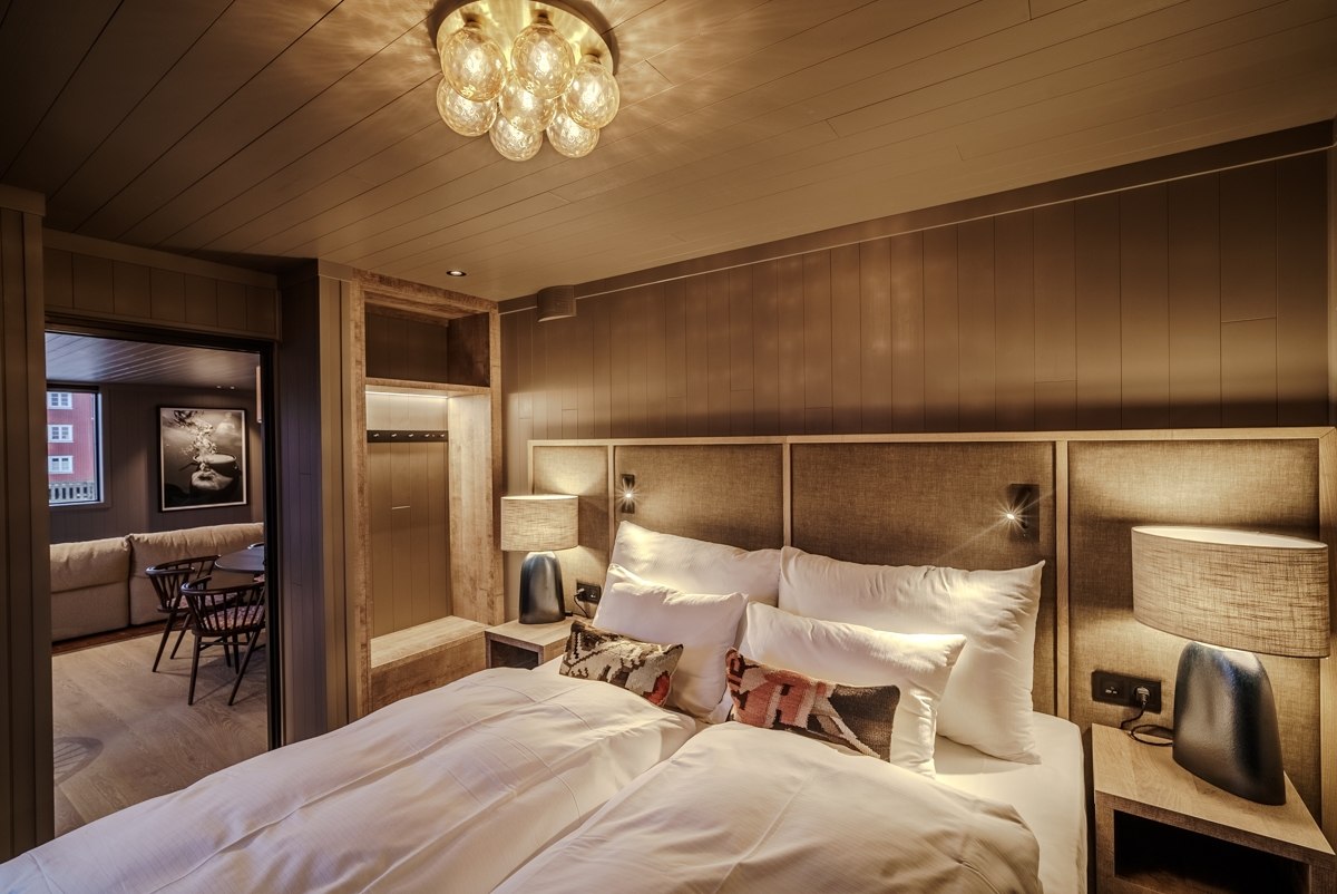 Suite with ocean view