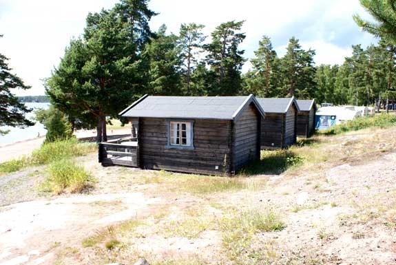Cottage No. 1 "Strandvägen 1" (4 beds, no WC/shower, no pets)
