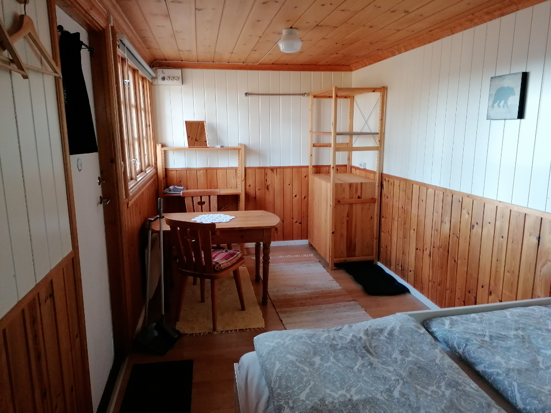 Ferienhaus Nr. 1 (2 Betten, kein WC/Dusche)