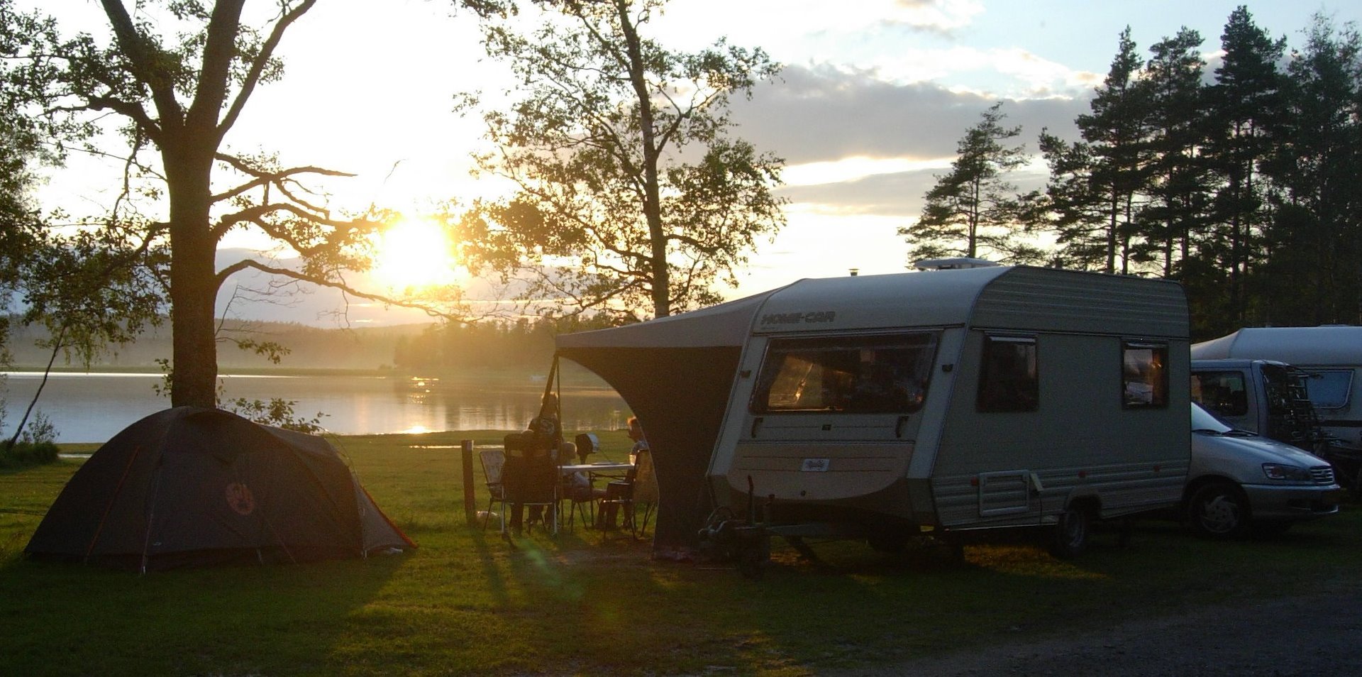 Camping Stellplatz Wohnwagen/Wohnmobil/Zelt ohne Strom 