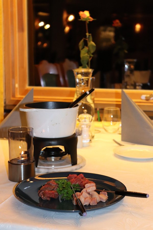 Kjøttfondue, fredag kl 19:00