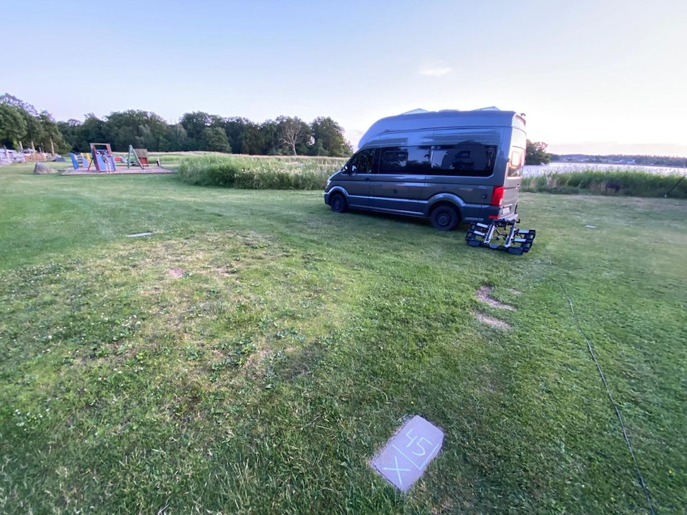 Additional image 2/2 of Camping pitch PREMIUM motorhome with electricity, 100 sqm