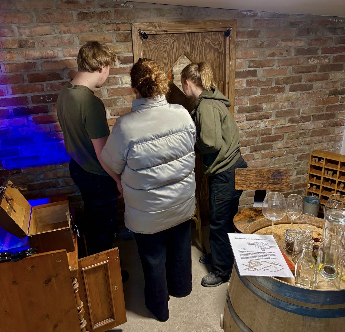 Escape room: Trubbel i vinkällaren 