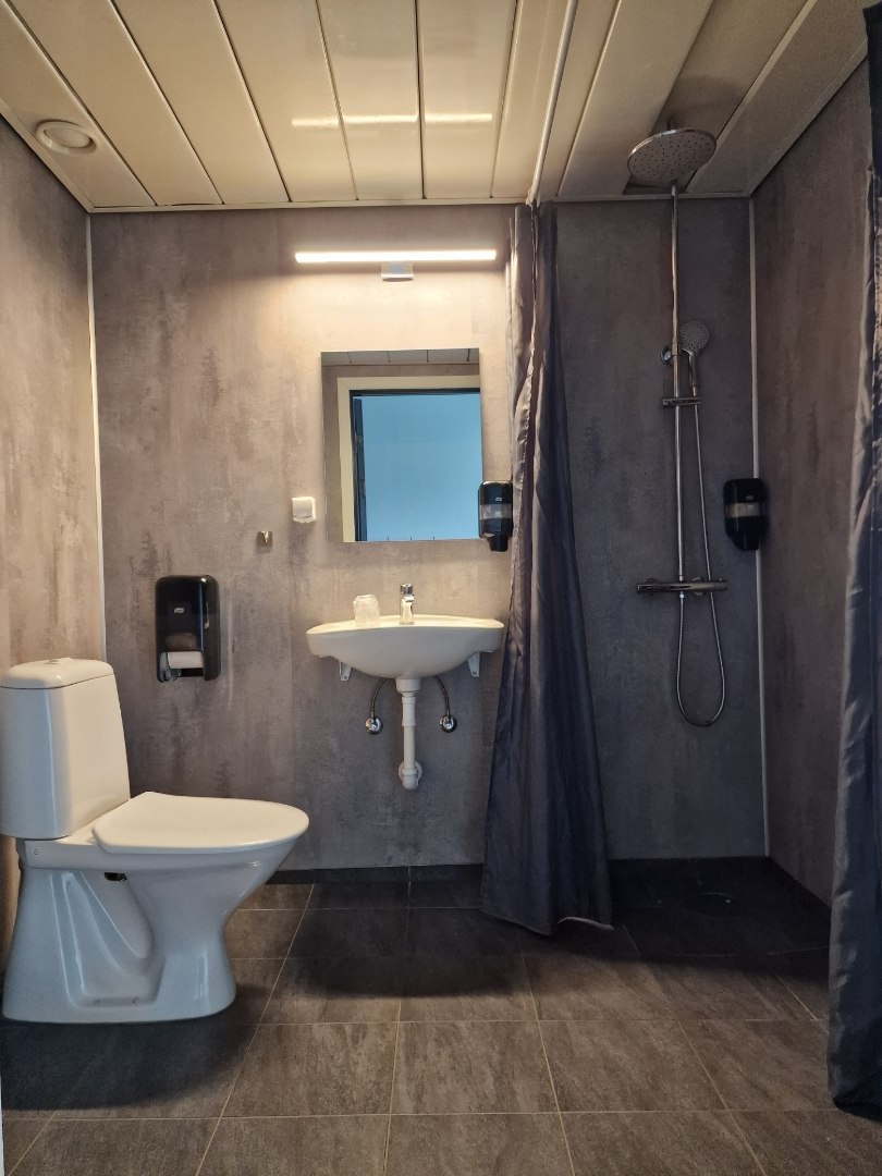 Lyngenfjord Hotel image 1