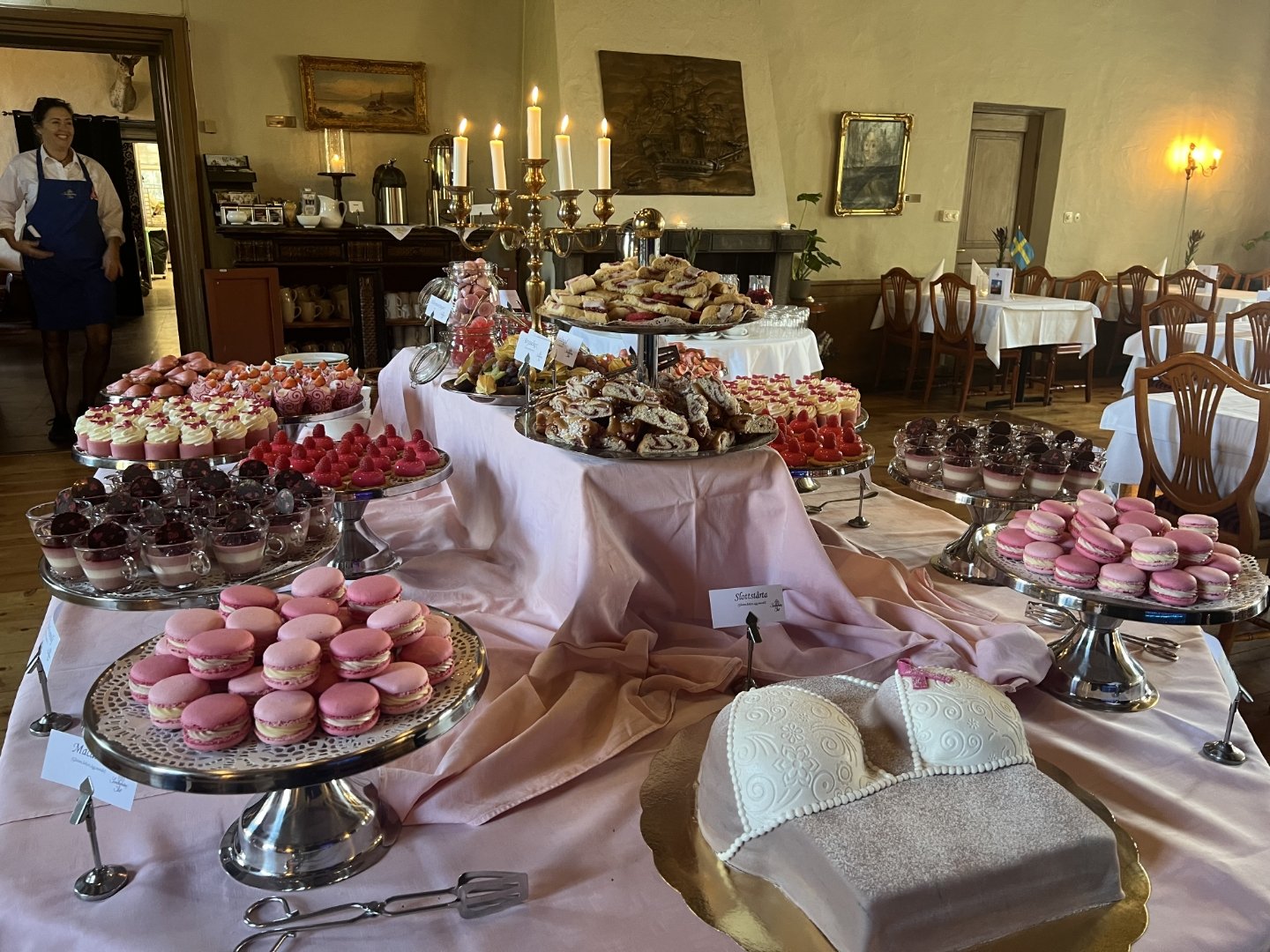 Image of The castle's afternoon tea