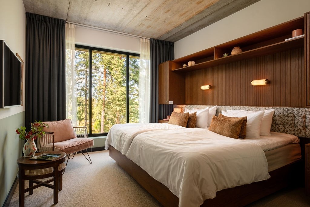 room_image