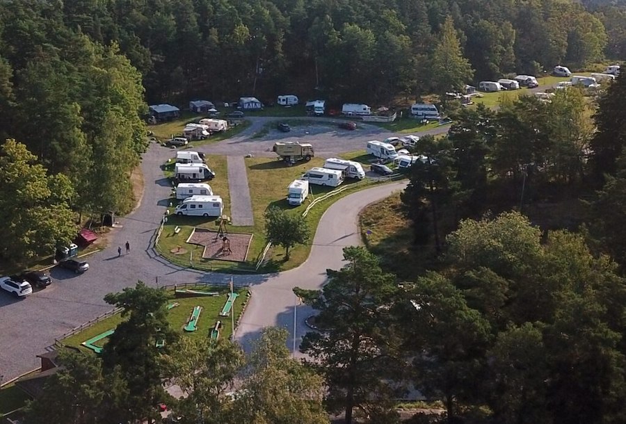 Camping pitch No 21-40