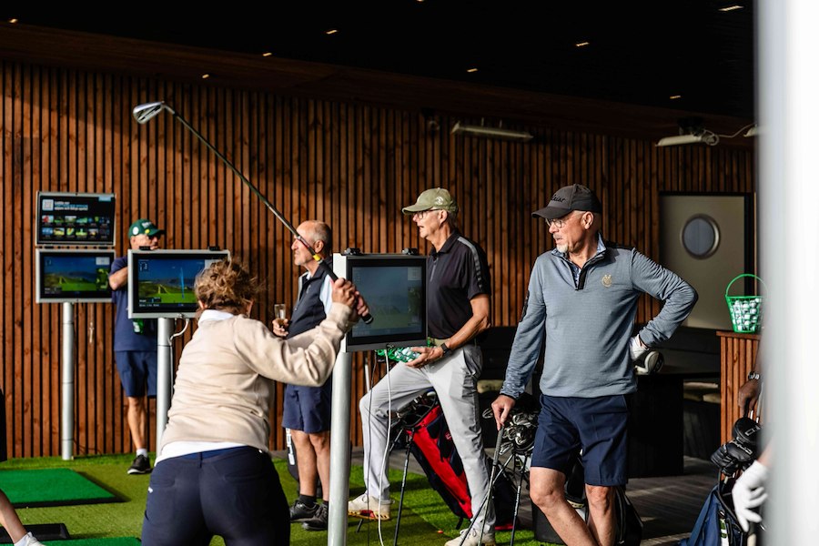 GolfCorner by Cobra