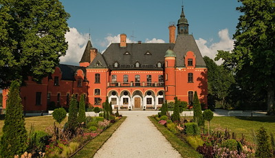 Boka A CLASSIC STAYCATION