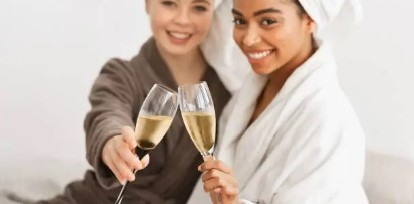 Image of Tjejkväll i spa!