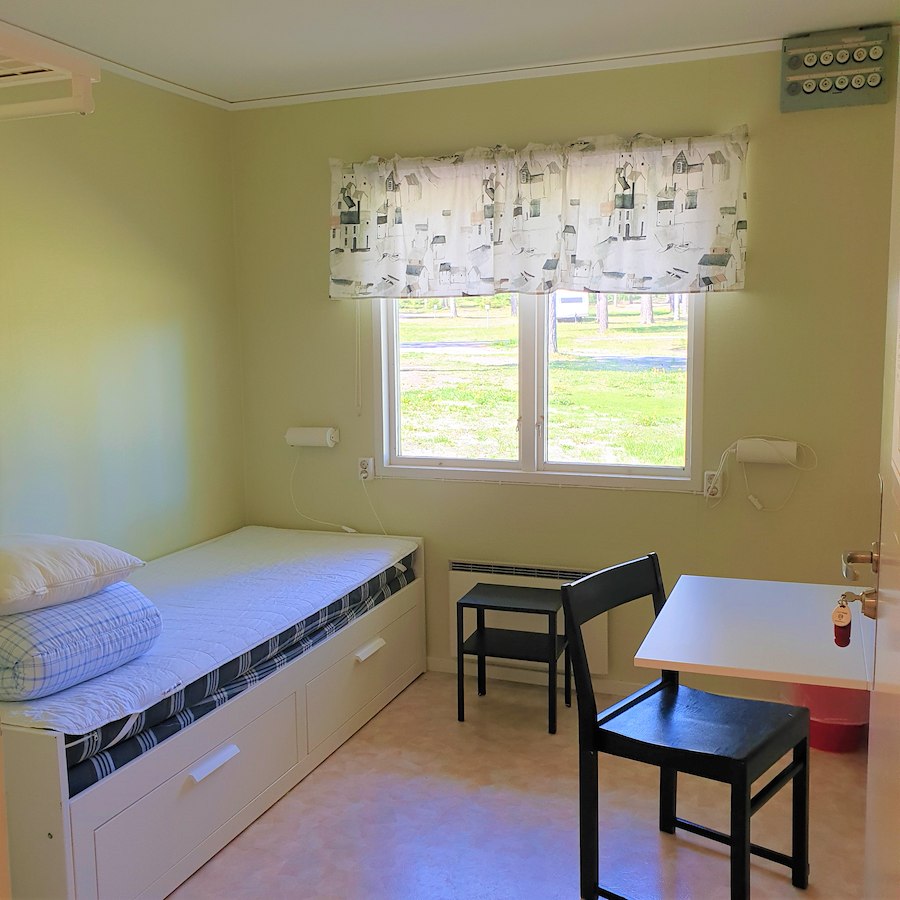 Single room (max 1 person)
