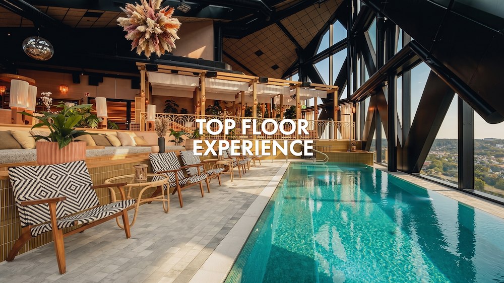 TOP FLOOR EXPERIENCE